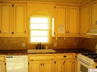 1005 N Birch St, Owasso, OK 74055