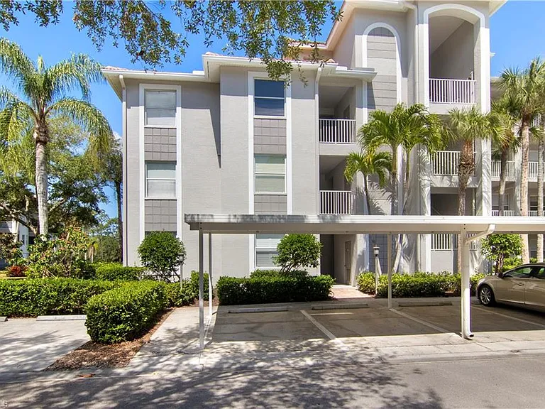 7515 Stoneybrook Dr #811 — Photo 3