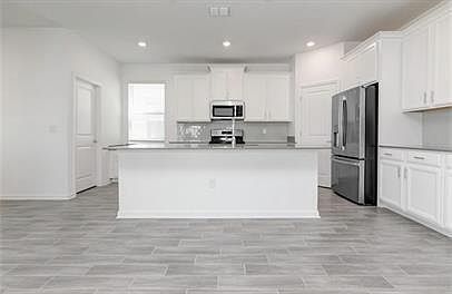 3rd image of 6434 Limberpine Aly