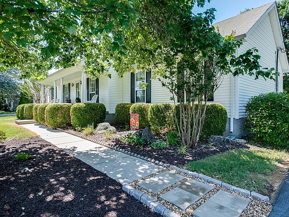 4th image of 4129 Higdon Dr