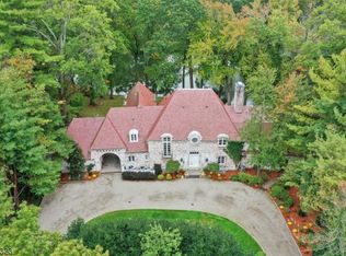 10 Joanna Way, Short Hills, NJ 07078