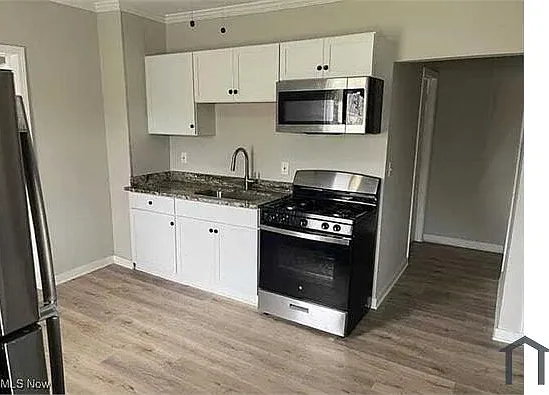 4 bed, $3,000 — Photo 4