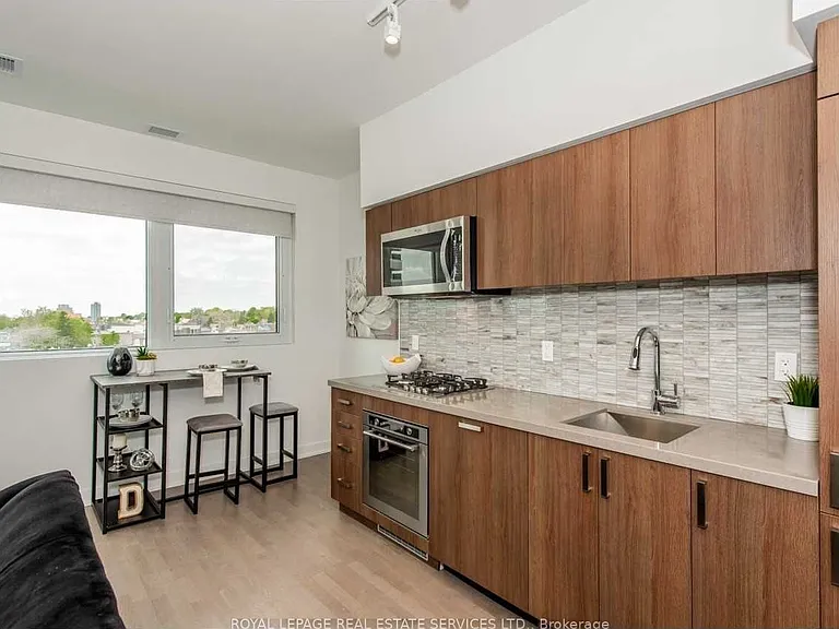 501 Saint Clair Ave W #418 — Photo 5