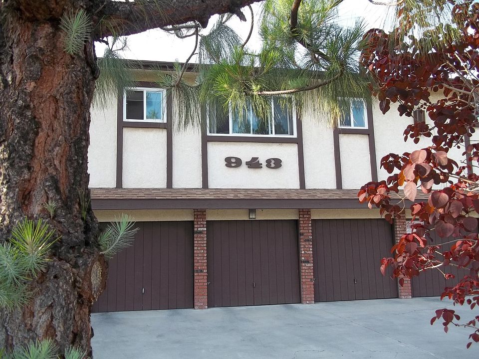 1st image of 943 Fairview Ave #111-943P