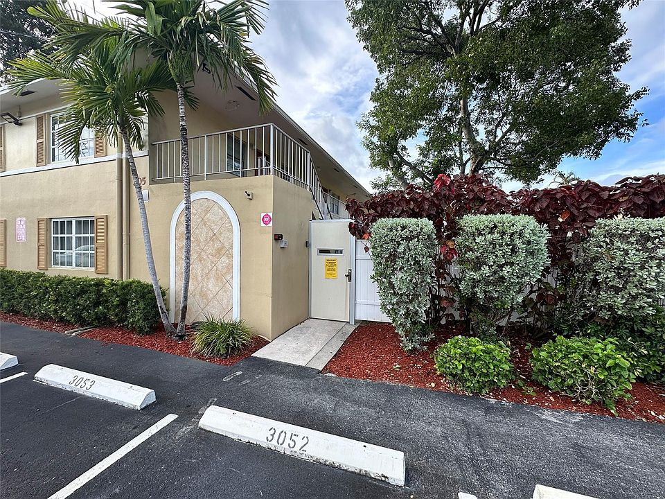 1st image of 305 NE 16th Street #B7