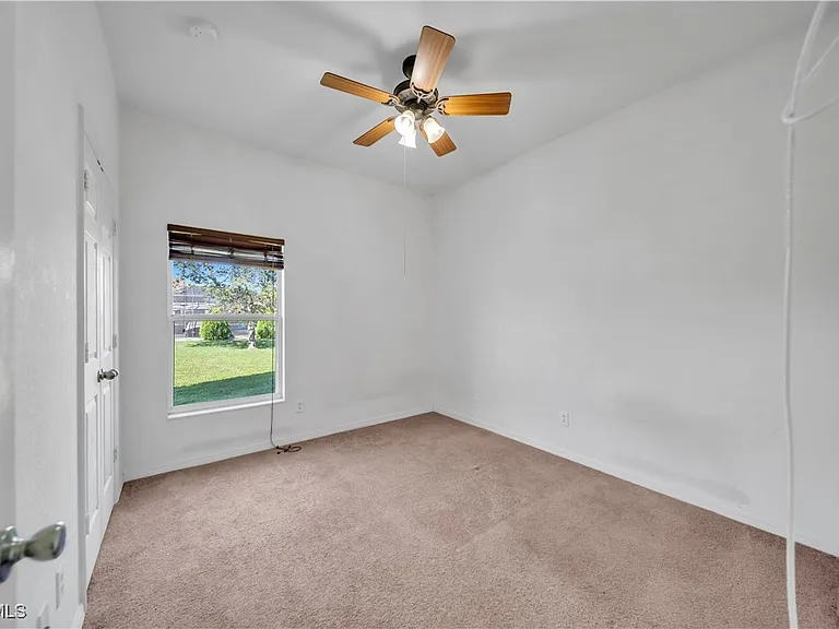 8125 Silver Birch Way — Photo 21