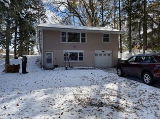 6475 Stillwater Blvd N, Oakdale, MN 55128