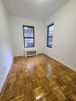 3rd image of 109 E 88th St #4-B
