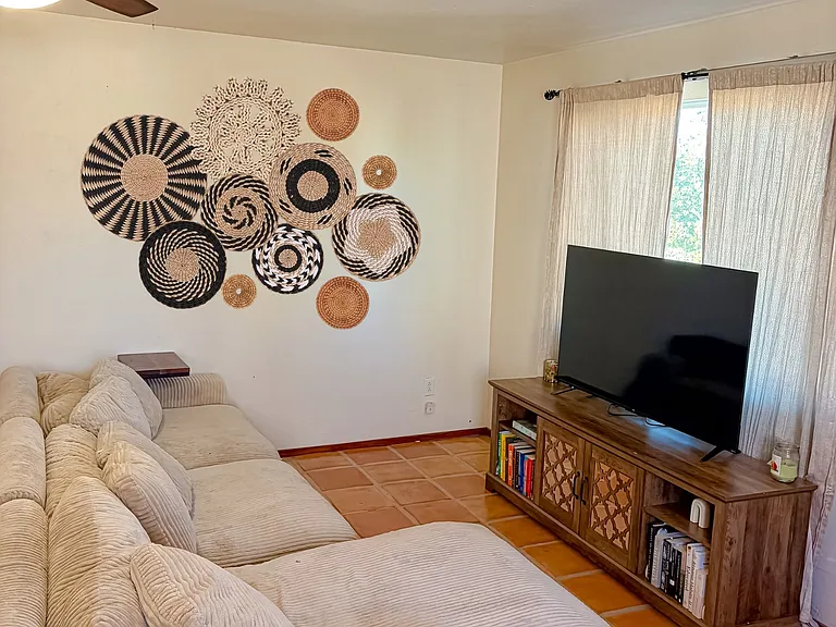 6673 E Calle La Paz #D — Photo 11