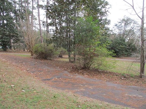 2nd image of 836 S Lakeshore Dr
