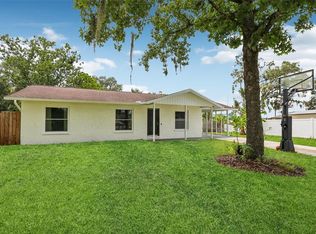 2307 N Warnell Loop, Plant City, FL 33563