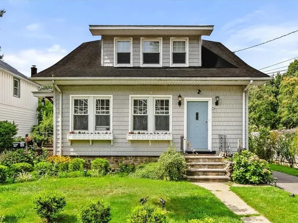 141 Hastings Avenue, Croton-on-Hudson, NY 10520