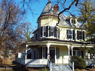 201 W Montgomery Ave, Rockville, MD 20850