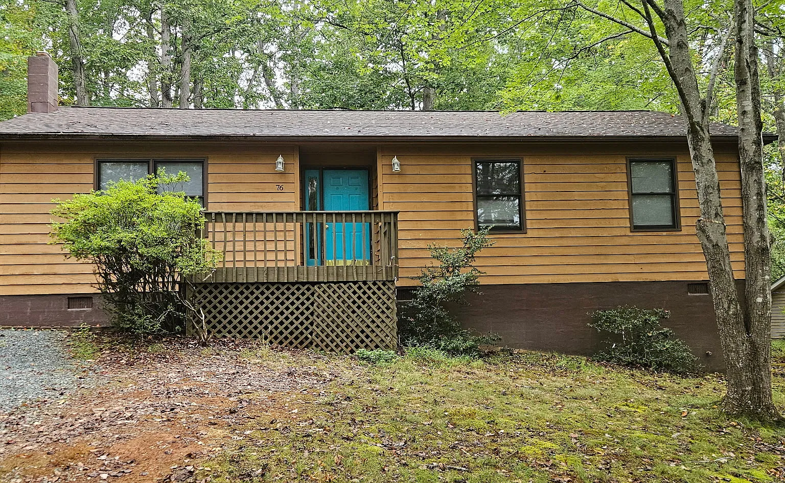 76 Bridlewood Dr — Photo 2