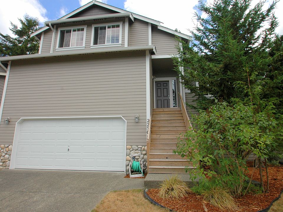 1st image of 2236 Crestwood Pl NW