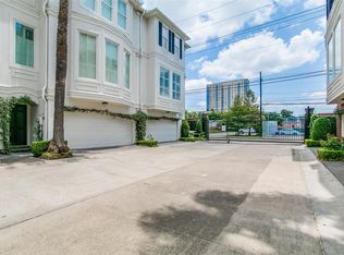 1902 Greenwich Place Dr, Houston, TX 77019