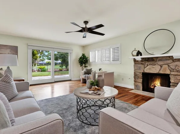 1029 San Pablo Dr, San Marcos, CA 92078
