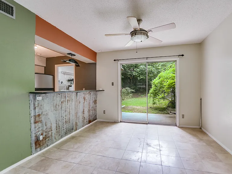 700 Castle Ridge Rd #C — Photo 5