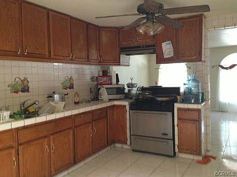2nd image of 3722 Athol St