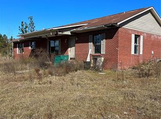 3336 Twin Ponds Rd, Marianna, FL 32448