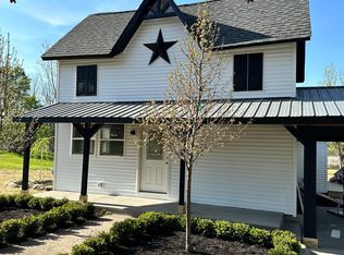 208 North St, Holly, MI