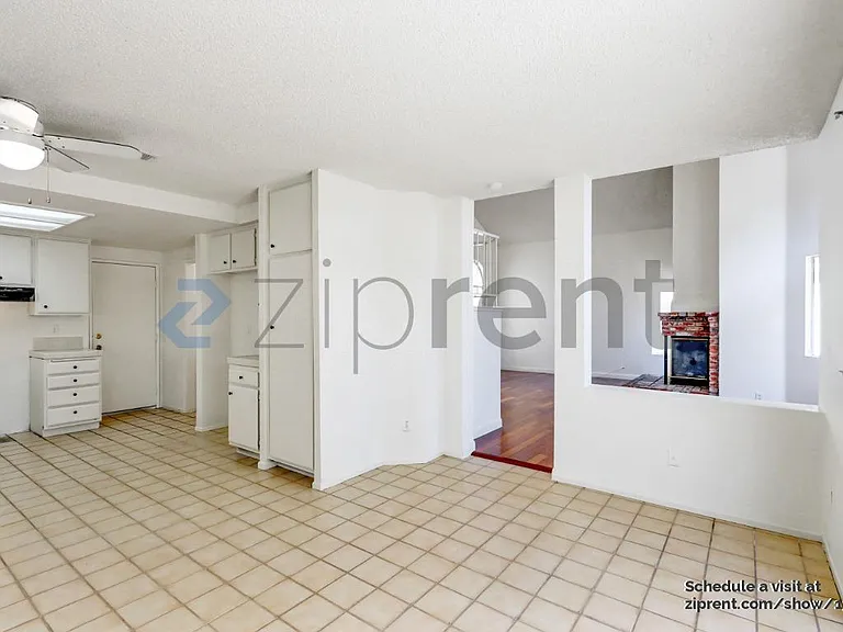 116 N Plymouth Way — Photo 6