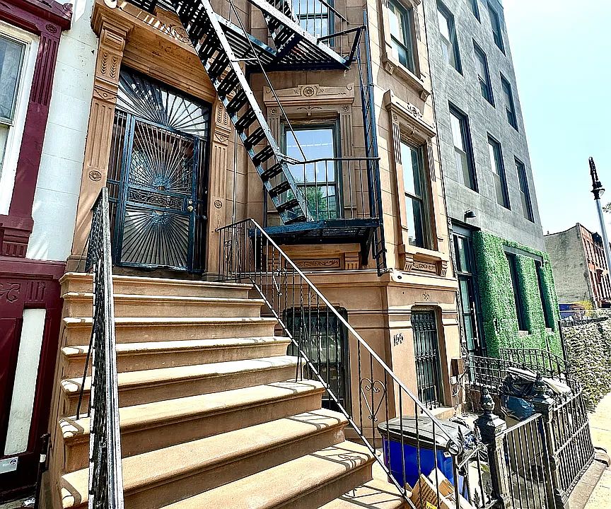 2nd image of 155 Stuyvesant Ave #6