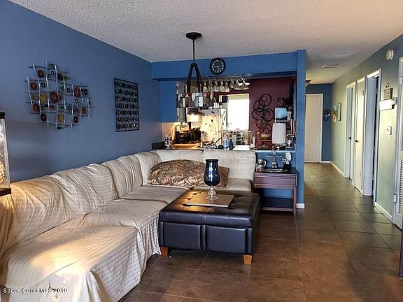 4th image of 1005 Knox McRae Dr Unit 209