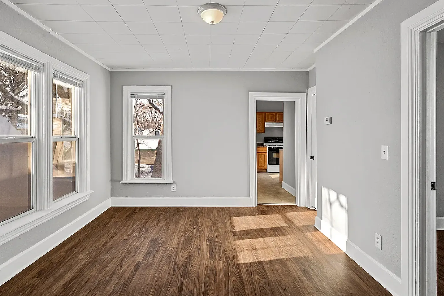 861 Marion Street - 2 — Photo 2