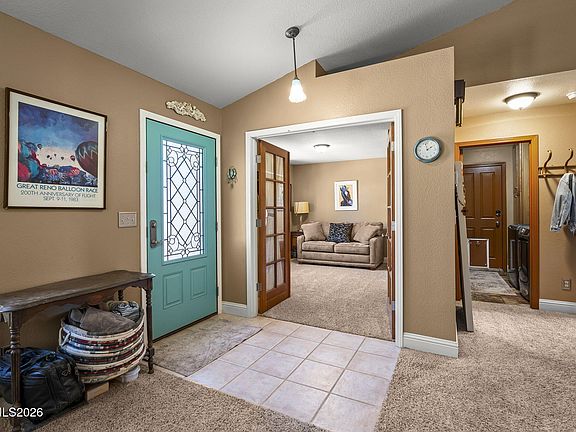 3rd image of 305 Flicker Cir