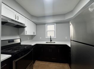 535 Ocean Ave #1, Jersey City, NJ 07305