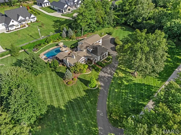 21 Country Life Acres, Saint Louis, MO 63131