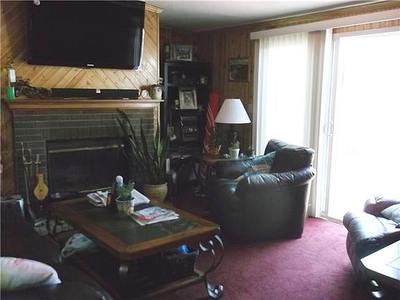 5th image of 1063 Creekside Dr