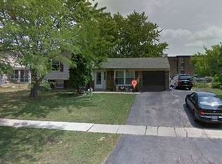 8081 S Carrolton Ct, Hanover Park, IL