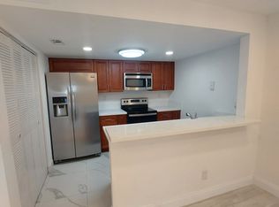 6835 SW 45th Ln, Miami, FL 33155