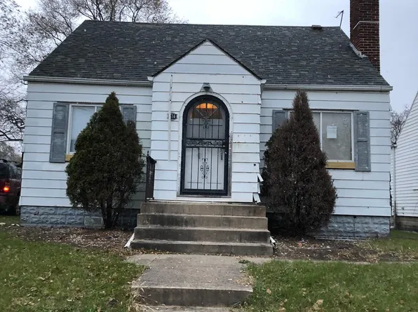 616 W 45th Ave, Gary, IN 46408