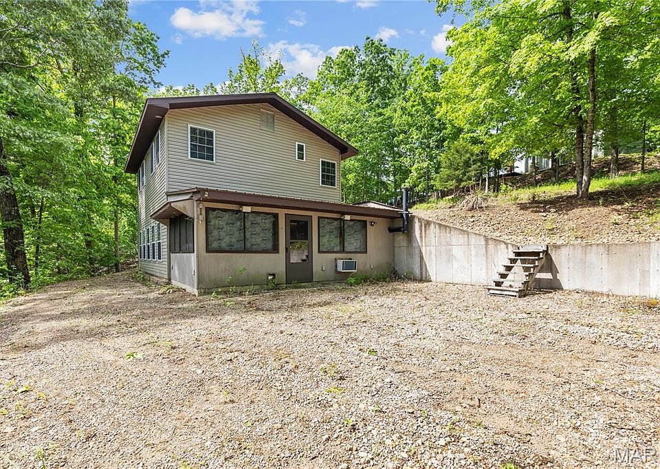 1st image of 171 Bluffview Cir