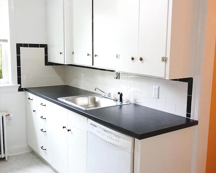 8210 Greenwood Ave — Photo 16