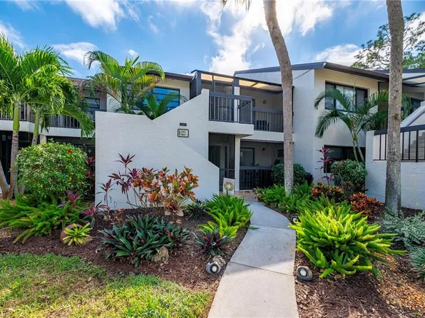 1806 Kings Lake BLVD #203, NAPLES, FL 34112