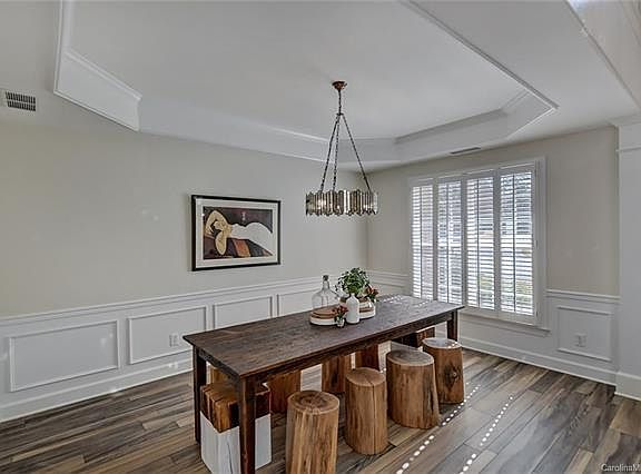 3rd image of 5331 Greenfield Commons Dr