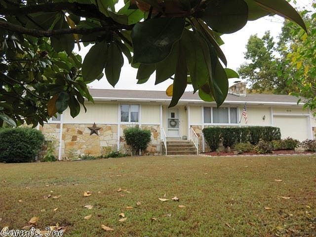 1st image of 816 Leewood Dr
