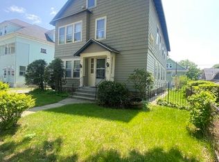 446 Chandler St #2, Worcester, MA 01602