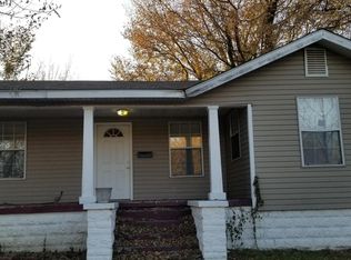 404 N McKinley Ave, Sand Springs, OK 74063