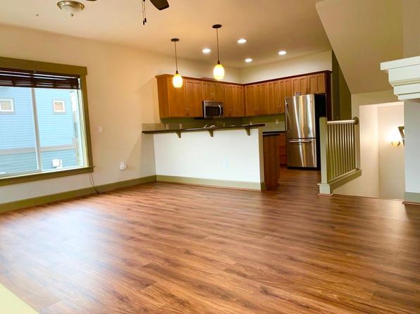 2115 201st Pl SE, Bothell, WA