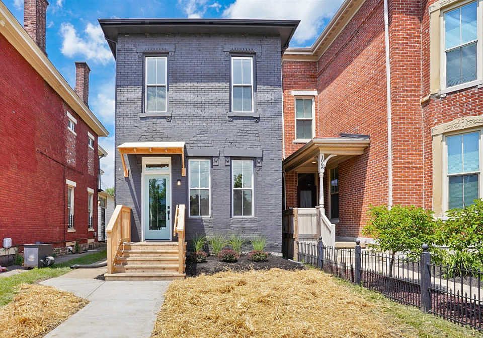 1st image of 1064 E Long St