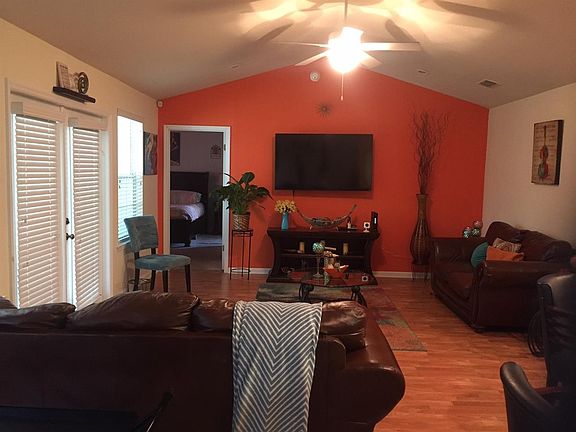 2nd image of 310 Charles Willis Dr