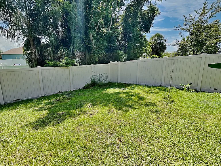 1245 Celery Oaks Ln — Photo 25