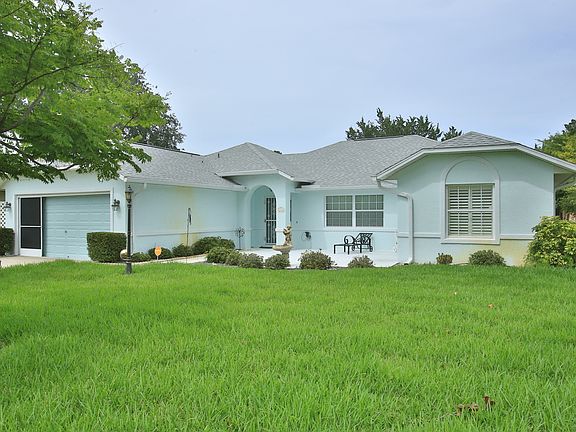 2nd image of 2 Crandon Ct