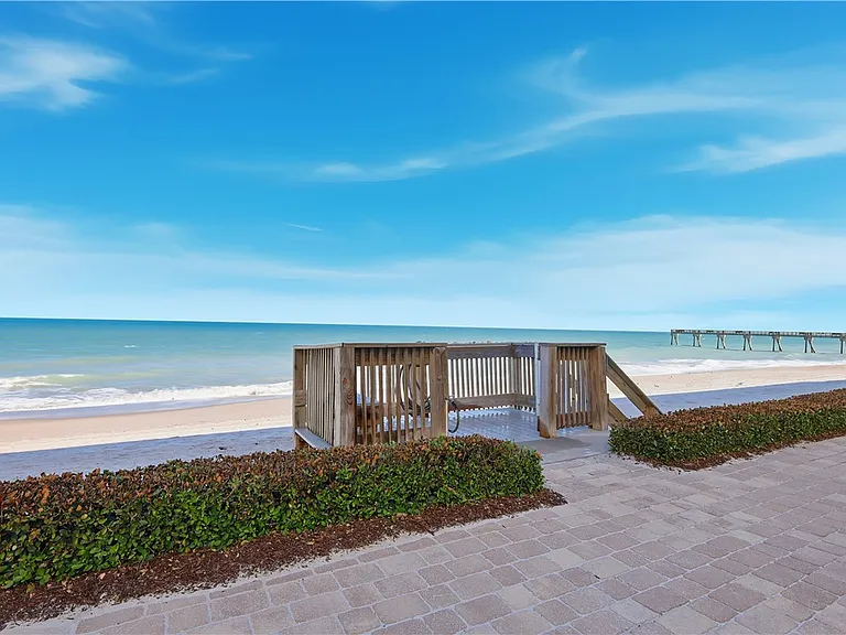 5000 Highway A1A #320 — Photo 27
