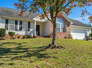 416 Bramblegate Rd #2, Hope Mills, NC 28348